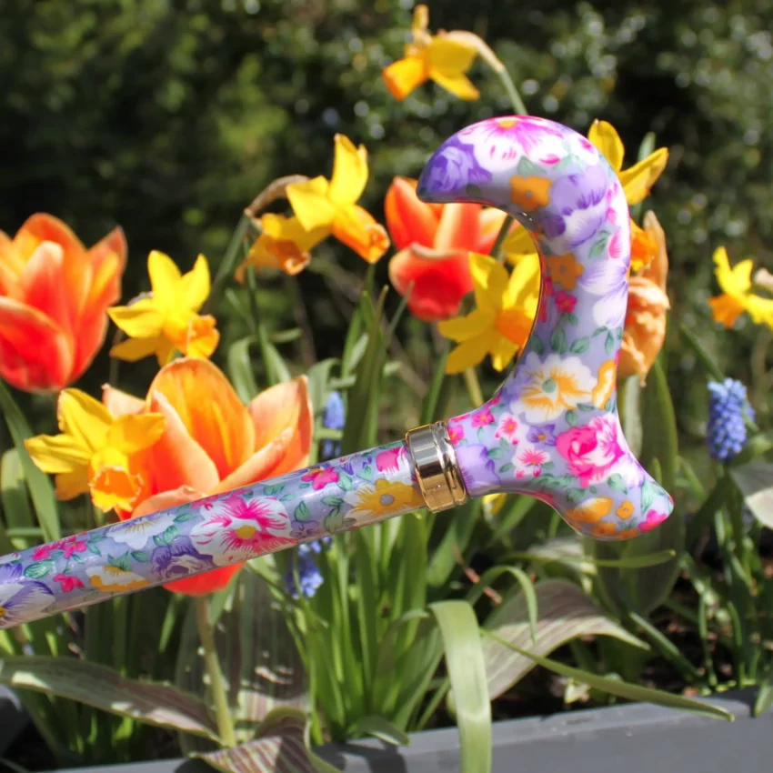 Stock mit Blumen