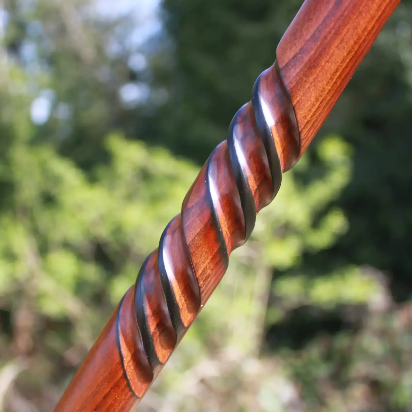 Gehstöcke aus Buchenholz mit Spiralschaft