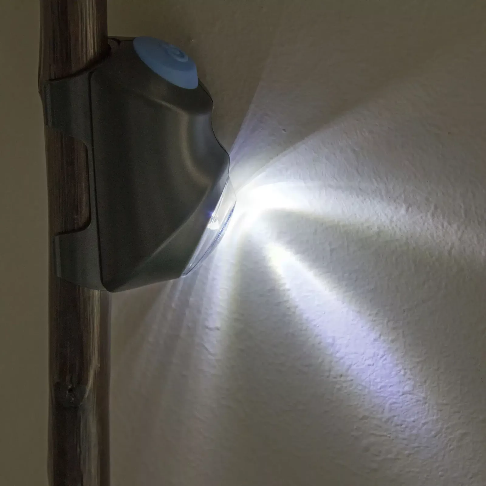 Wanderstöcke mit LED-Lampe